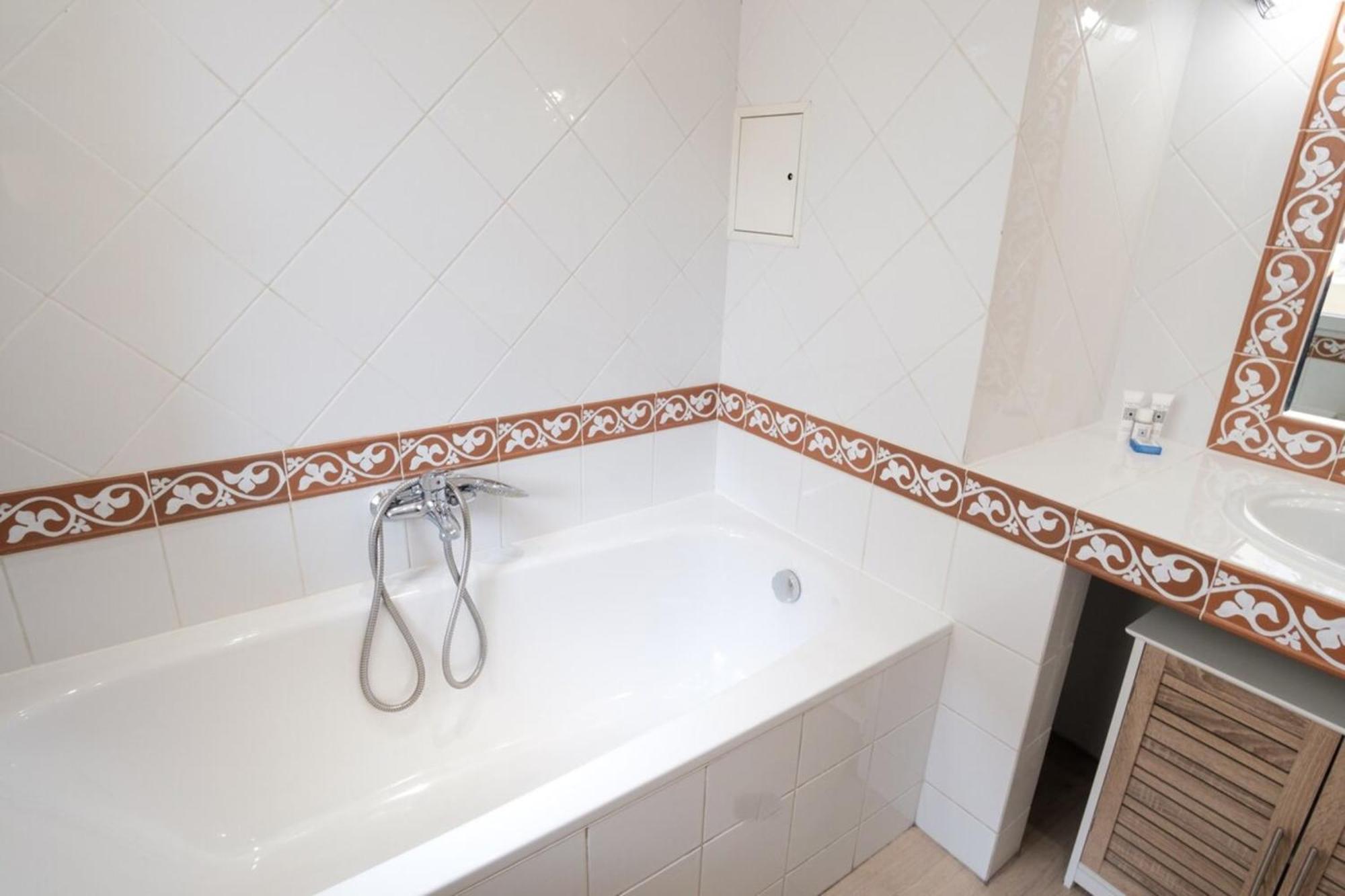 Les Sorbiers - Centre Ville - Spacieux & Climatisation Cannes Bagian luar foto